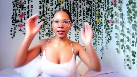 Violeta online show from February 13, 5:44 pm