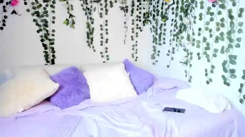 Violeta online show from February 6, 5:30 pm