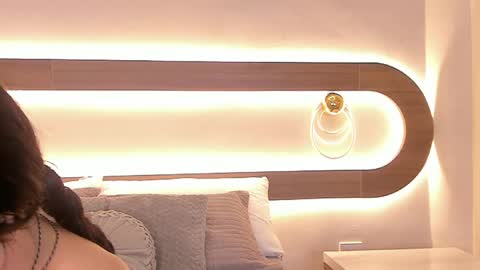 Violeta Sum online show from April 25, 1:52 pm