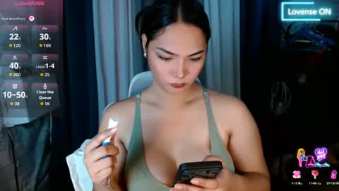 violet online show from July 29, 5:40 am