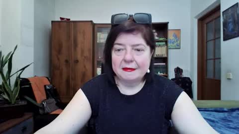 violetpulse online show from March 19, 9:48 am