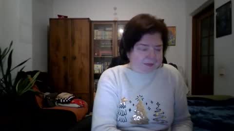 violetpulse online show from December 22, 8:15 pm