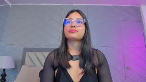 Violet Rousse online show from April 4, 2:24 pm