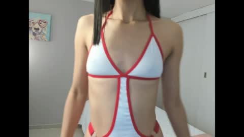 Violetta online show from April 9, 1:39 pm