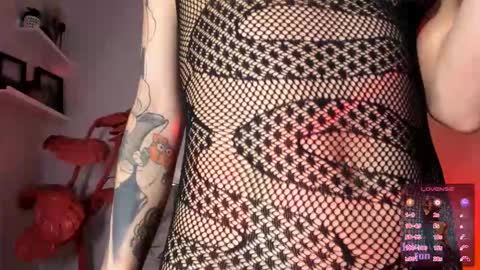 Violetta nur online show from February 22, 10:45 pm