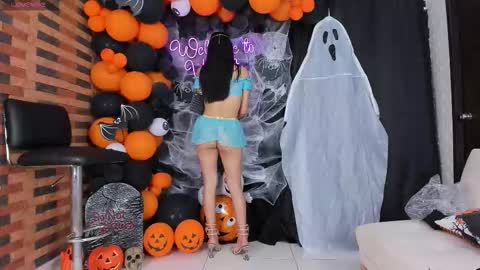 violetta_pretty online show from October 23, 8:53 pm