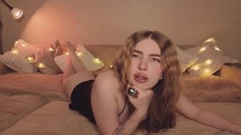 ViolettaOtis online show from March 11, 3:59 pm