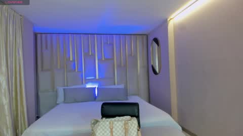 Violett Castel online show from March 27, 7:48 pm