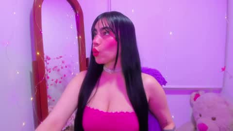 violette_laurent online show from April 5, 11:13 pm