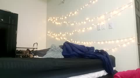 Violetta Morningstar online show from July 21, 7:10 am