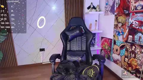 violettenoi online show from April 18, 8:09 pm