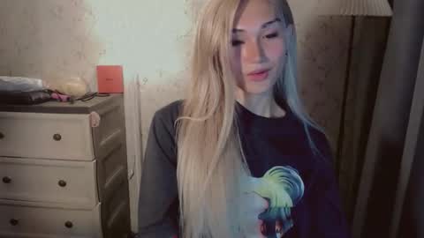 Pearl online show from November 21, 4:43 am