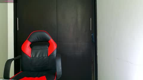 Snapshot of virtual_nymphx chatting on October 11, 3:26 pm your virtual girlfriend online show from October 11, 3:26 pm