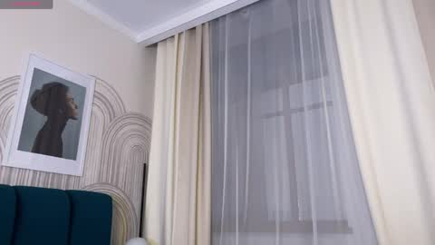 Vivian Evans online show from March 28, 12:34 am