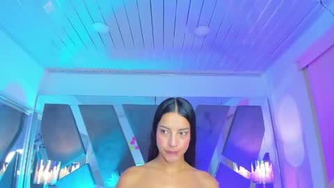 Vivian Monroe online show from April 22, 11:28 am