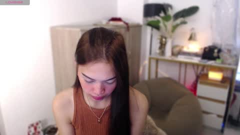 Snapshot of vivian_roberts chatting on October 9, 3:23 am Vivian online show from October 9, 3:23 am