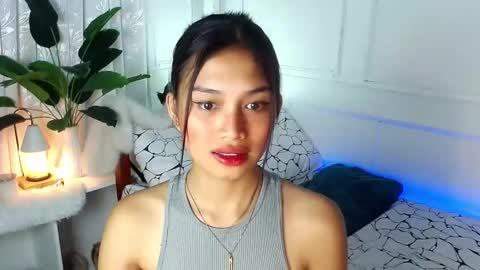 Snapshot of vivian_roberts chatting on February 3, 1:41 am Vivian online show from February 3, 1:41 am