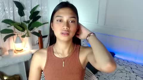 Snapshot of vivian_roberts chatting on February 4, 8:59 pm Vivian online show from February 4, 8:59 pm