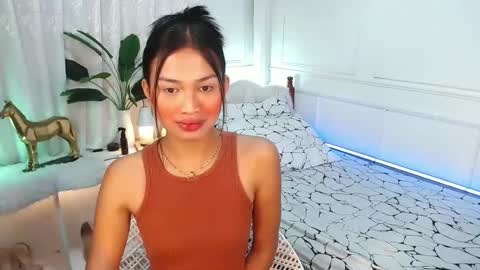 Snapshot of vivian_roberts chatting on March 10, 9:18 pm Vivian online show from March 10, 9:18 pm