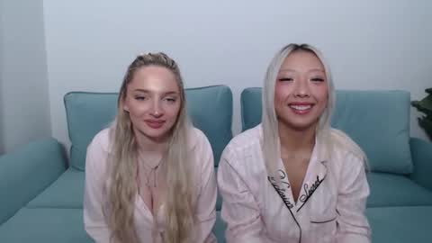 vivianwinters online show from November 21, 1:47 am