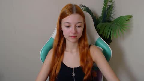 Vivien online show from October 24, 6:19 pm