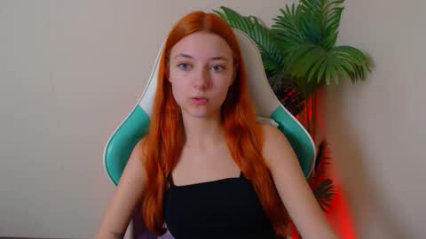 Vivien online show from November 7, 7:27 pm