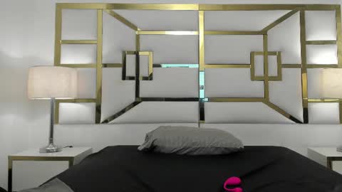 Viviene online show from July 28, 3:48 am