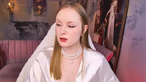 Vivien online show from April 14, 9:45 am