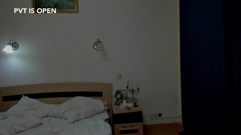 Lilian           IN MY PVT SPECIAL EROTIC SHOW online show from December 23, 10:01 pm