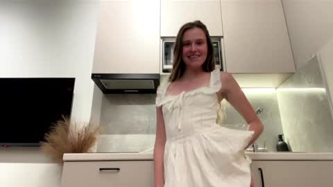 vixcx_ online show from November 21, 8:18 pm