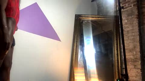 10 inch online show from January 22, 7:35 am