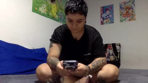 Danny and Ale online show from May 2, 5:52 pm