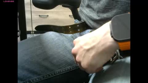 voterki796 online show from March 5, 8:29 pm