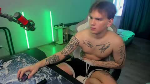 vova online show from April 23, 10:01 am