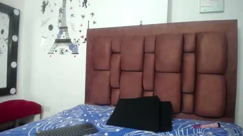 Zafiroo online show from February 23, 4:36 am