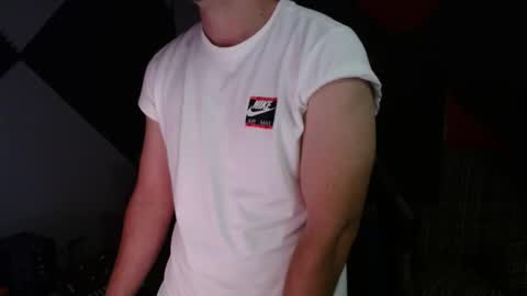 w33dgvy online show from April 26, 10:07 pm