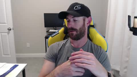 WaldoOfLocksley online show from October 3, 2:10 am