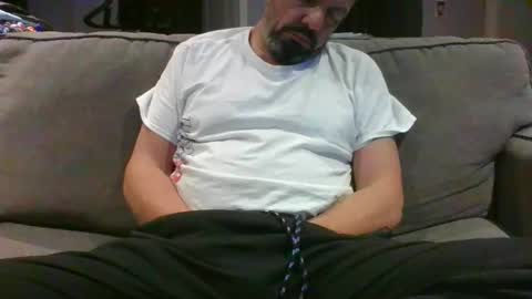 Snapshot of walker033 chatting on December 7, 7:10 am walker033 online show from December 7, 7:10 am