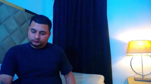 Wanda and Ember online show from October 30, 2:01 am