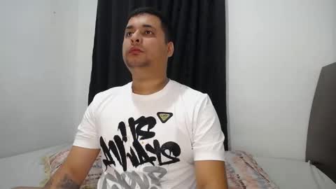 Wanda and Ember online show from February 6, 12:33 am