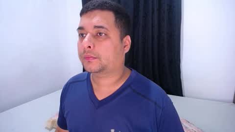 Wanda and Ember online show from February 6, 8:34 pm