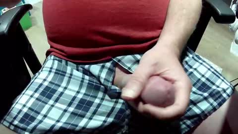 Snapshot of warguy101 chatting on October 25, 3:18 am warguy101 online show from October 25, 3:18 am