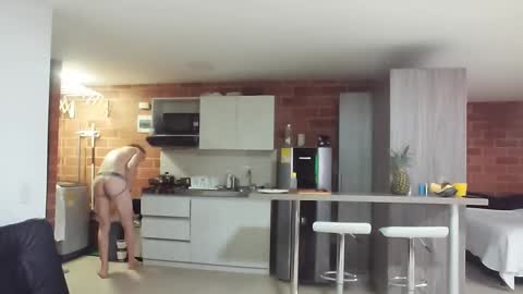 Warren Kener online show from March 4, 11:57 pm