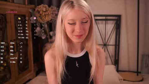 Lily online show from March 15, 4:43 pm