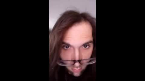 L online show from December 16, 8:48 pm