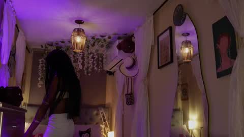 Wayuu Goddess  3 online show from October 8, 10:27 pm