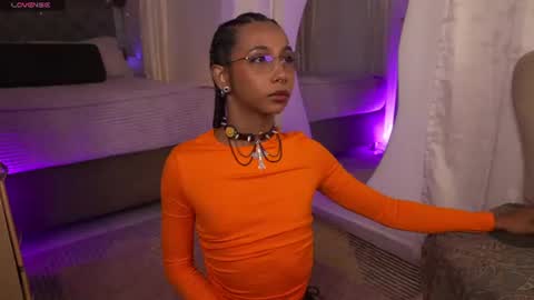 Wayuu Goddess  3 online show from June 10, 8:18 pm