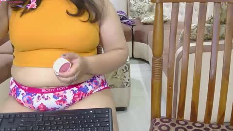 Snapshot of we_are_indian chatting on September 26, 5:21 pm khushiwife kabirhubby kavyasexy gf online show from September 26, 5:21 pm