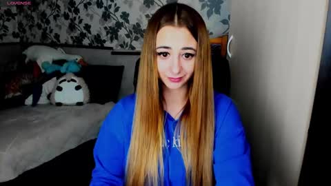 Maya online show from February 7, 7:07 am