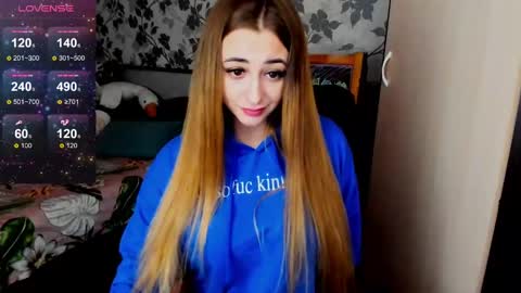 Maya online show from February 25, 5:41 am